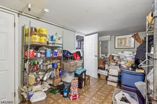 22 Hecker St, Newark, NJ 07103 - Photo 23