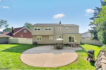 26 Coppola Ct, Clifton, NJ 07013 - Photo 3