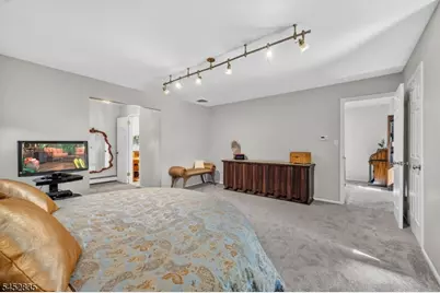 26 Coppola Ct, Clifton, NJ 07013 - Photo 25