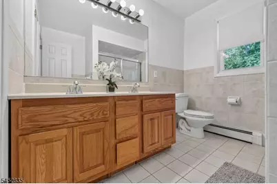 26 Coppola Ct, Clifton, NJ 07013 - Photo 33