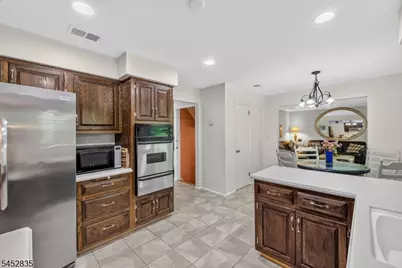 26 Coppola Ct, Clifton, NJ 07013 - Photo 13