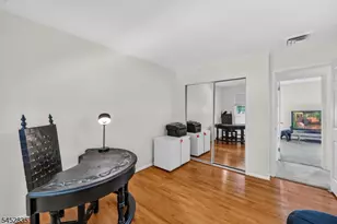26 Coppola Ct, Clifton, NJ 07013 - Photo 31
