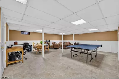 26 Coppola Ct, Clifton, NJ 07013 - Photo 35