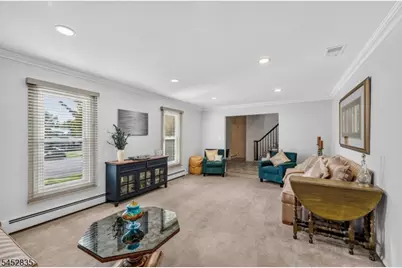 26 Coppola Ct, Clifton, NJ 07013 - Photo 7
