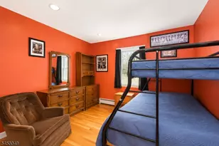 472 Summit Rd, Mountainside, NJ 07092 - Photo 17