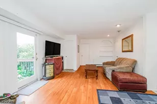 472 Summit Rd, Mountainside, NJ 07092 - Photo 5