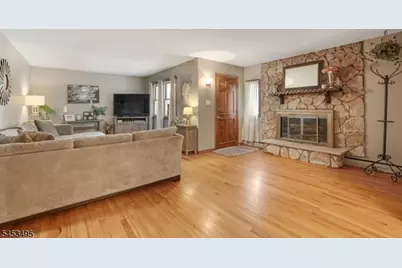 36 Maple Lake Rd, Kinnelon, NJ 07405 - Photo 5