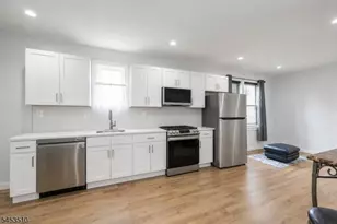 484 Prospect St, East Orange, NJ 07017 - Photo 7