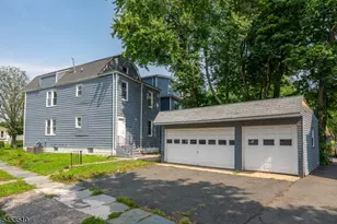 484 Prospect St, East Orange, NJ 07017 - Photo 35