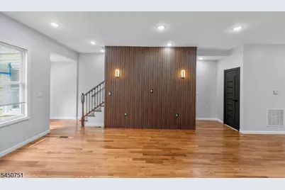 100 Atlantic St, Jersey City, NJ 07304 - Photo 7