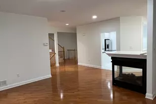 311 Kensington Ln, Livingston, NJ 07039 - Photo 9