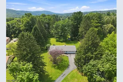 7 Brantwood Ter, Mansfield Township, NJ 07840 - Photo 5