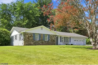 7 Brantwood Ter, Mansfield Township, NJ 07840 - Photo 3