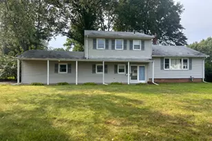 190 Jupitor St, Clark Township, NJ 07066 - Photo 1