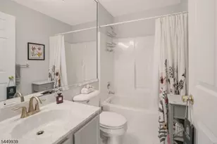 1308 Grandview Ct, Hanover Township, NJ 07981 - Photo 15