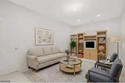 1308 Grandview Ct, Hanover Township, NJ 07981 - Photo 19