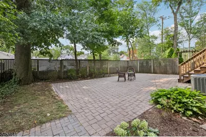 650 Ridgewood Rd, Maplewood, NJ 07040 - Photo 43