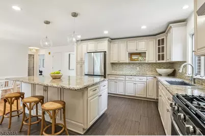 650 Ridgewood Rd, Maplewood, NJ 07040 - Photo 15