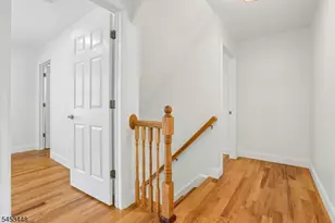 650 Ridgewood Rd, Maplewood, NJ 07040 - Photo 23