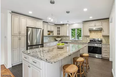 650 Ridgewood Rd, Maplewood, NJ 07040 - Photo 13