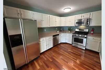 50 Pine St #J, Montclair, NJ 07042 - Photo 5