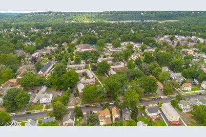 806 E 2nd St, Plainfield, NJ 07062 - Photo 21