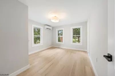 806 E 2nd St, Plainfield, NJ 07062 - Photo 7