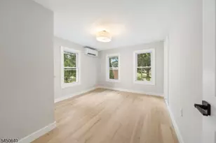806 E 2nd St, Plainfield, NJ 07062 - Photo 7