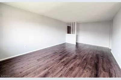 401 Highway22B41U8, North Plainfield, NJ 07060 - Photo 11