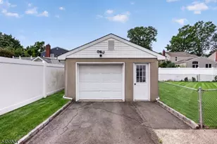 88 Princeton Ave, Rahway, NJ 07065 - Photo 27