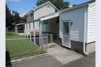88 Princeton Ave, Rahway, NJ 07065 - Photo 3