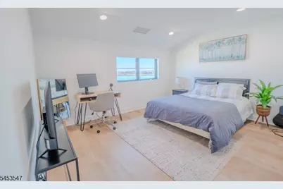 5 Harbor Front Plz, Elizabeth, NJ 07206 - Photo 25