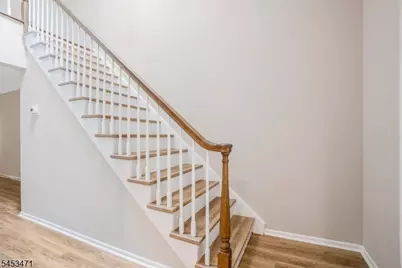 54 Eton Ct, Bedminster Township, NJ 07921 - Photo 17