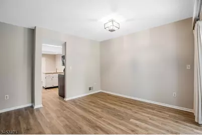 54 Eton Ct, Bedminster Township, NJ 07921 - Photo 15