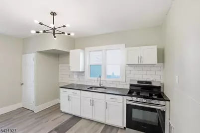 243 S Clinton St, East Orange, NJ 07018 - Photo 9
