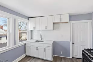 243 S Clinton St, East Orange, NJ 07018 - Photo 33