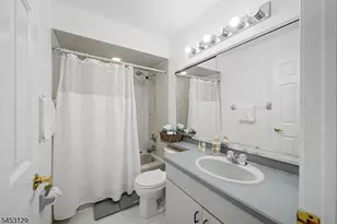 4 Jesse Ct, Montville Township, NJ 07045 - Photo 25