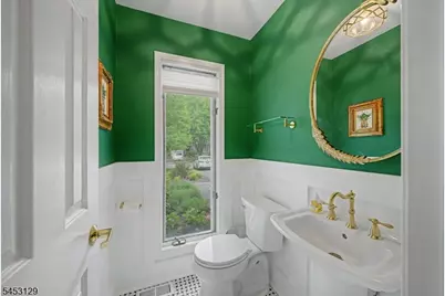4 Jesse Ct, Montville Township, NJ 07045 - Photo 7