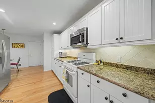 4 Jesse Ct, Montville Township, NJ 07045 - Photo 11
