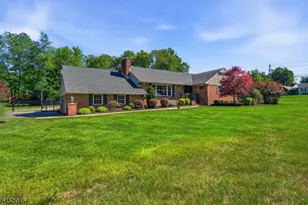 65 Washington Valley Rd, Warren Township, NJ 07059 - Photo 9