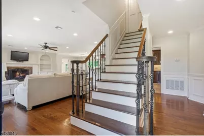 65 Washington Valley Rd, Warren Township, NJ 07059 - Photo 17