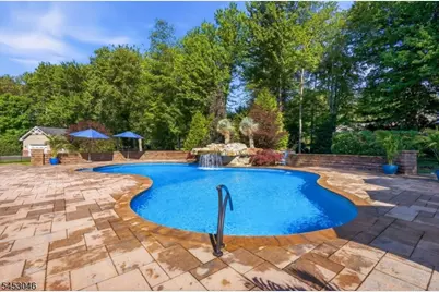 65 Washington Valley Rd, Warren Township, NJ 07059 - Photo 15
