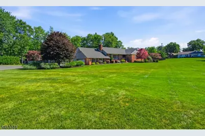 65 Washington Valley Rd, Warren Township, NJ 07059 - Photo 7