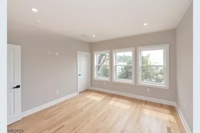 49 Center St, Clifton, NJ 07011 - Photo 9