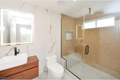 49 Center St, Clifton, NJ 07011 - Photo 5