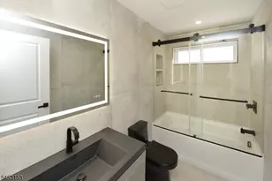 49 Center St, Clifton, NJ 07011 - Photo 13