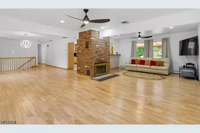 228 Dorothy Dr, North Haledon, NJ 07508 - Photo 5