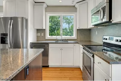 843 Long Hill Rd, Long Hill Township, NJ 07933 - Photo 17