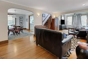 17 Ferncliff Rd, Bloomfield, NJ 07003 - Photo 3