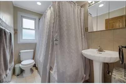 17 Ferncliff Rd, Bloomfield, NJ 07003 - Photo 11